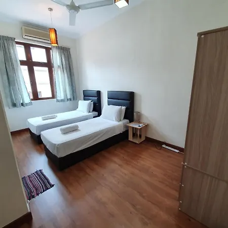 Eden Cosy Living Apartment Batu Ferringhi Exterior photo