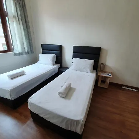 Eden Cosy Living Apartment Batu Ferringhi Exterior photo