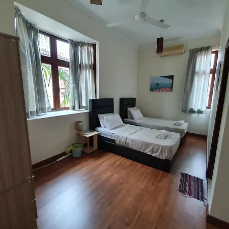 Eden Cosy Living Apartment Batu Ferringhi Exterior photo