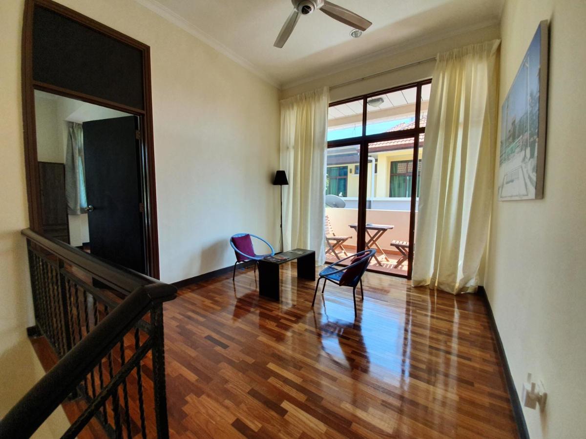 Homestay Eden Cosy Living